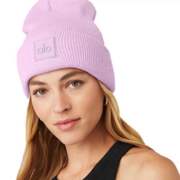 Alo Yoga Everyday Beanie Hat Sugarplum Pink Alo yoga limited edition pink beanie | Depop main image 4
